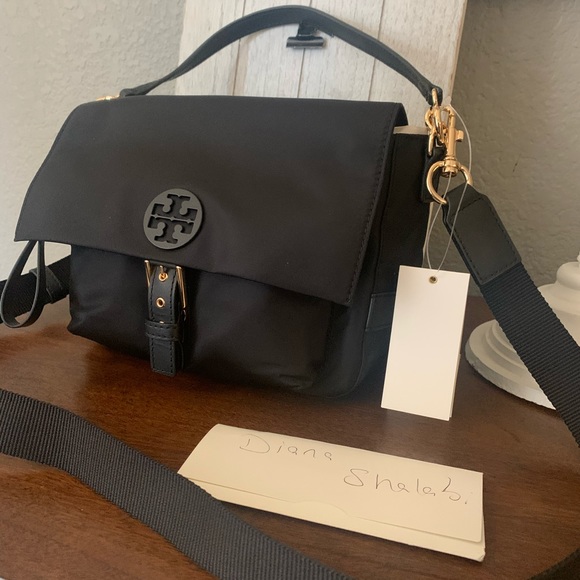 Last one 🖤New Tory Burch crossbody nylon 🖤 - Picture 10 of 15
